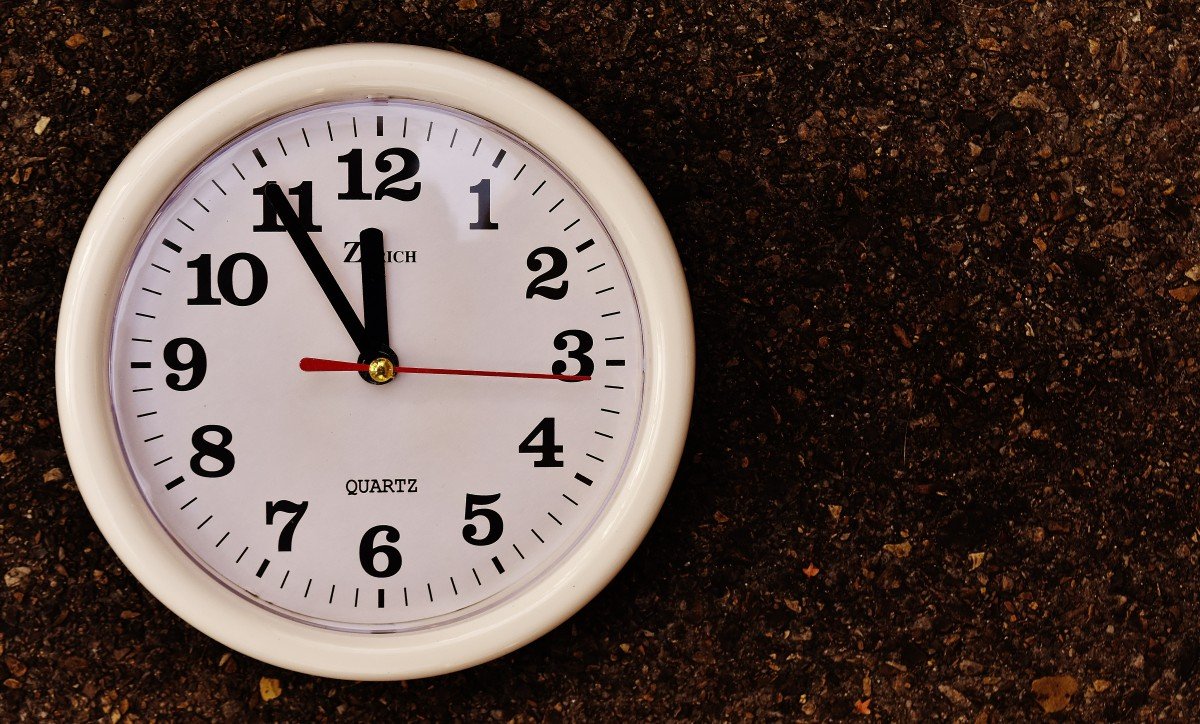 How Many Hours Played League Of Legends? Find Out Now