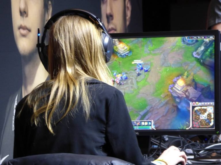 League of Legends Time Wasted? Find Your Total Playtime Now